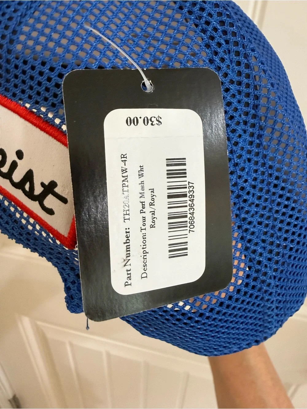 NWT Titleist Men’s White and Blue Script Logo Baseball Cap
